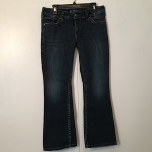 Silver jeans Suki surplus dark wash like new